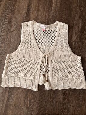 No Boundaries Open-Weave Crochet Vest in Cream